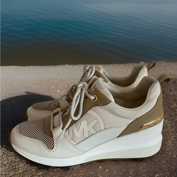 Michael Kors Wedge Platform Trainer Sneakers Women’s 8.5 - Picture 1 of 12